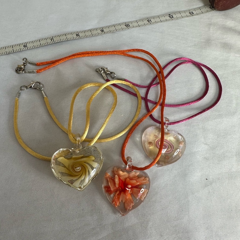 Three glass heart necklaces on satin cord - Picture 5 of 6